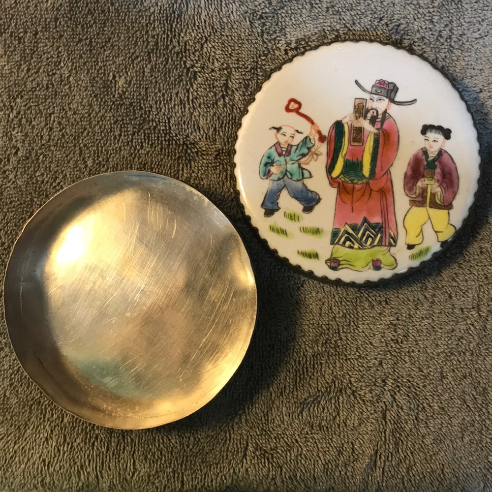 Asian Hand-painted porcelain trinket box